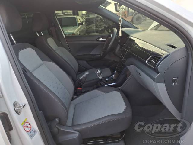 2024 VOLKSWAGEN T-CROSS 