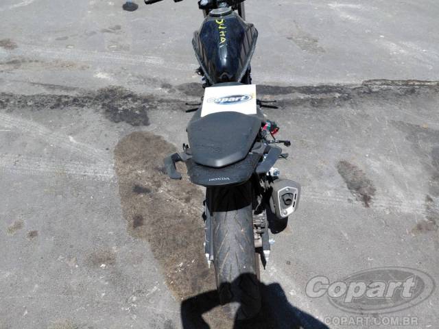 2026 HONDA CB 300F 