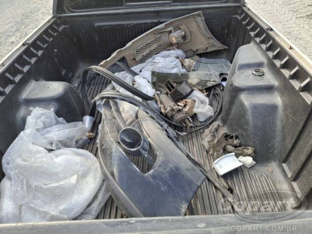 2003 VOLKSWAGEN SAVEIRO 