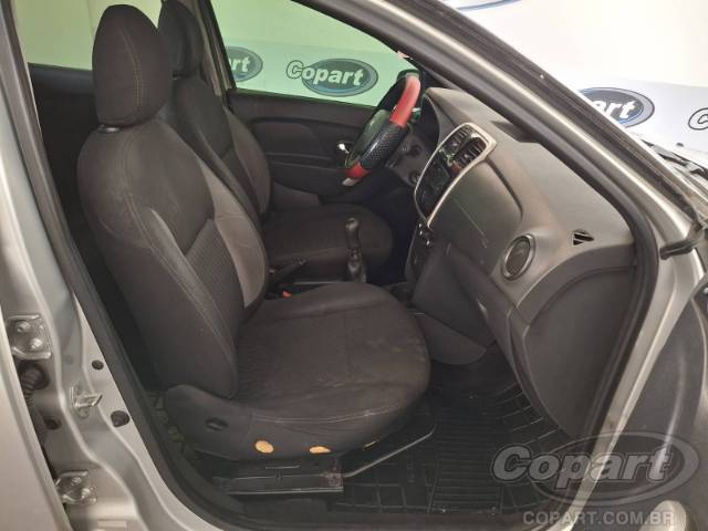 2019 RENAULT SANDERO 