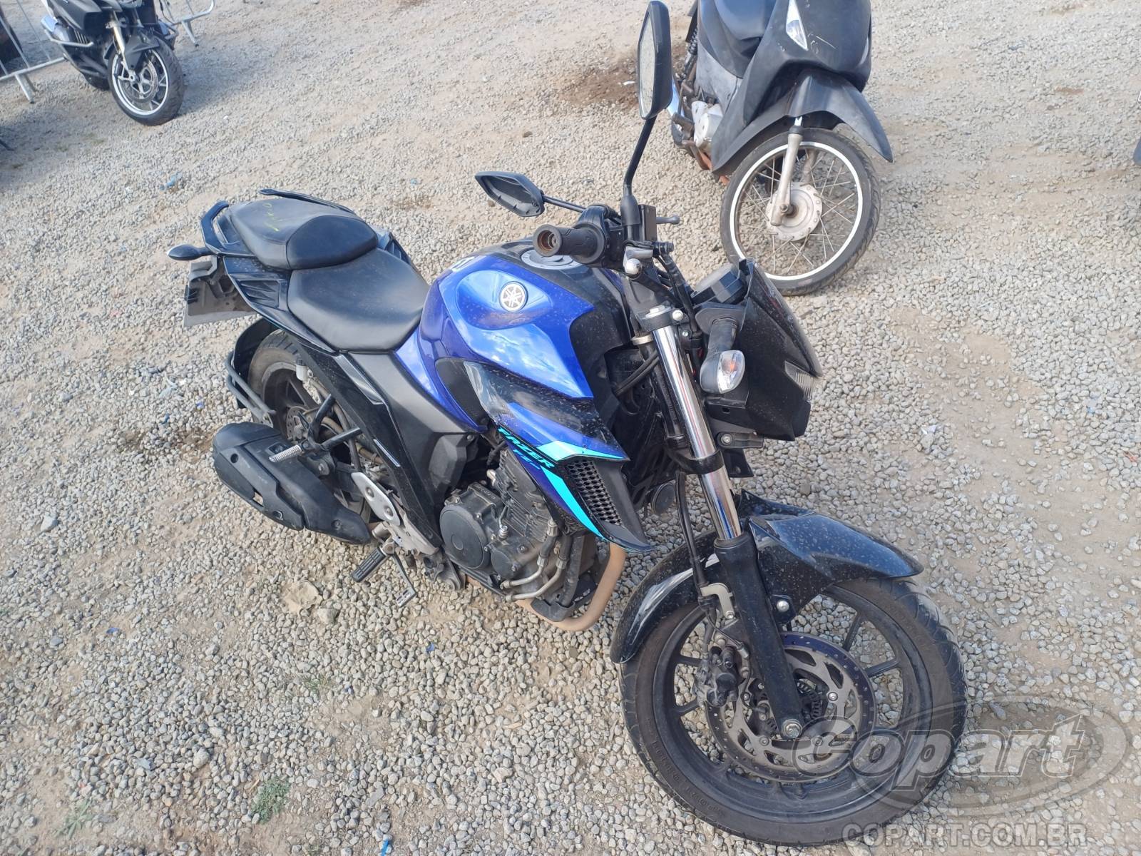 Veículo YAMAHA FZ25 FAZER Yamaha FZ25 Fazer 250 ABS 2024 Colisão 2024 em leilão