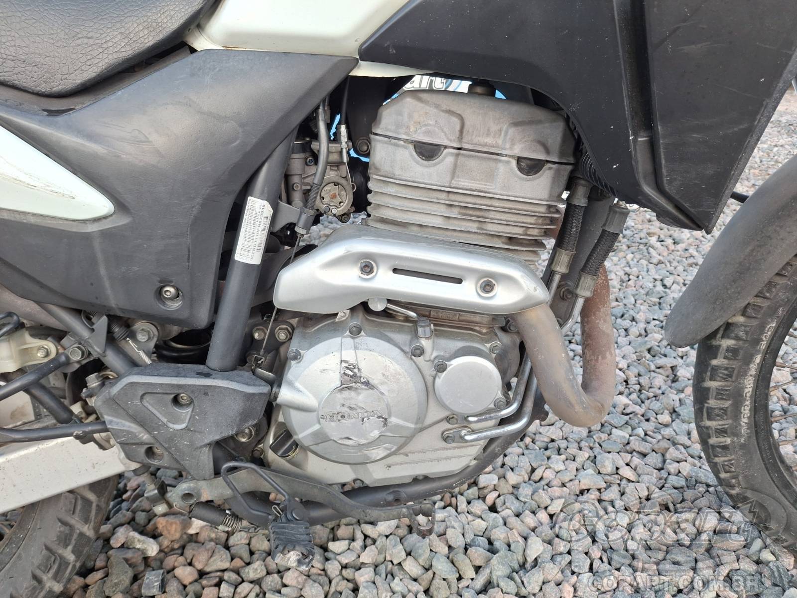2015 HONDA XRE 300 — foto 5 de 10