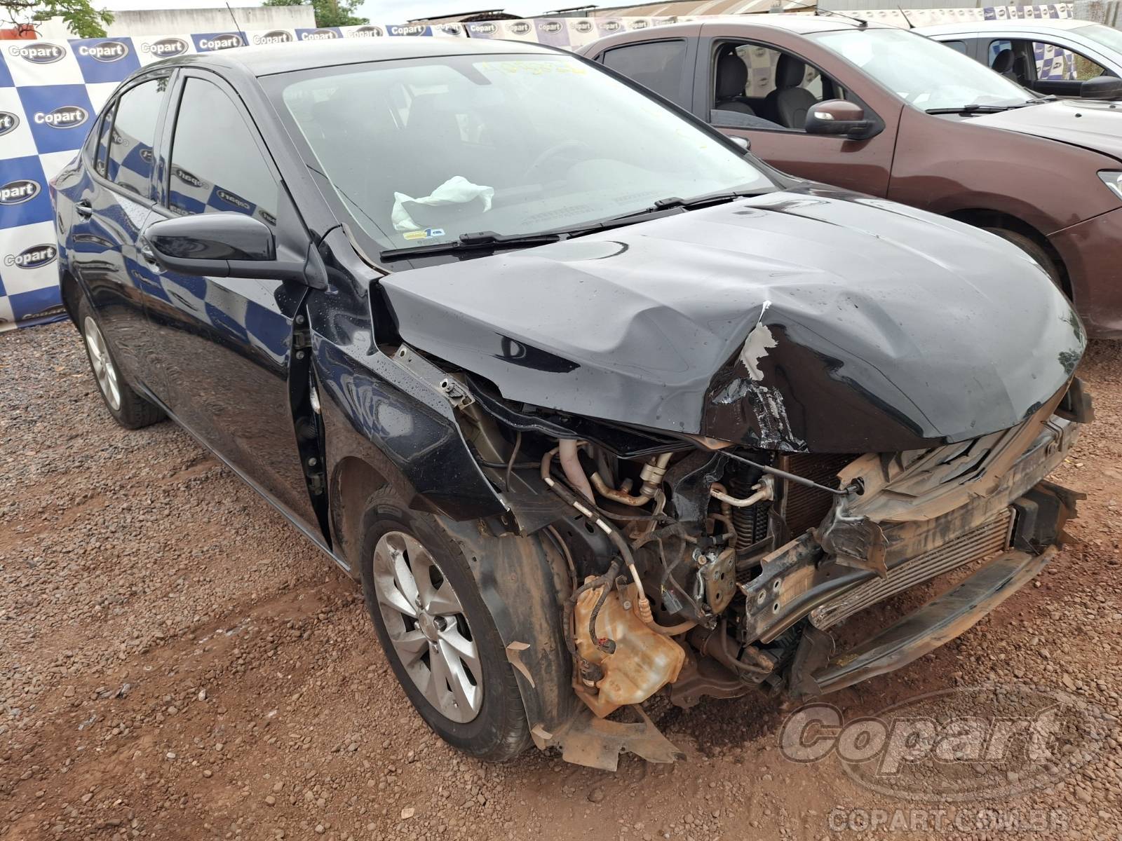 Chevrolet Onix Plus