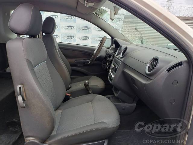 2013 VOLKSWAGEN SAVEIRO CE 