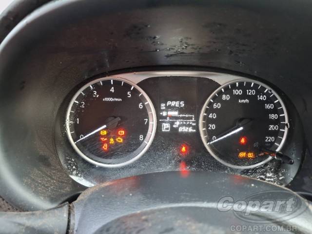 2025 NISSAN Kicks Play 