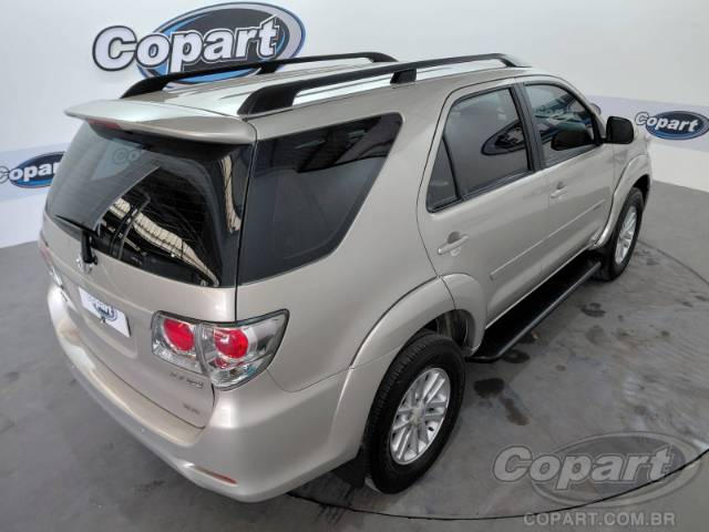 2014 TOYOTA HILUX SW4 