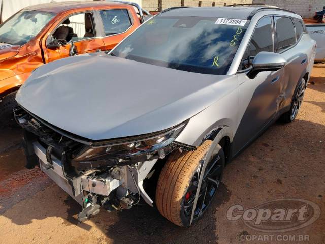2027 OMODA 7 