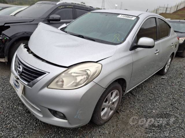 2013 NISSAN VERSA 