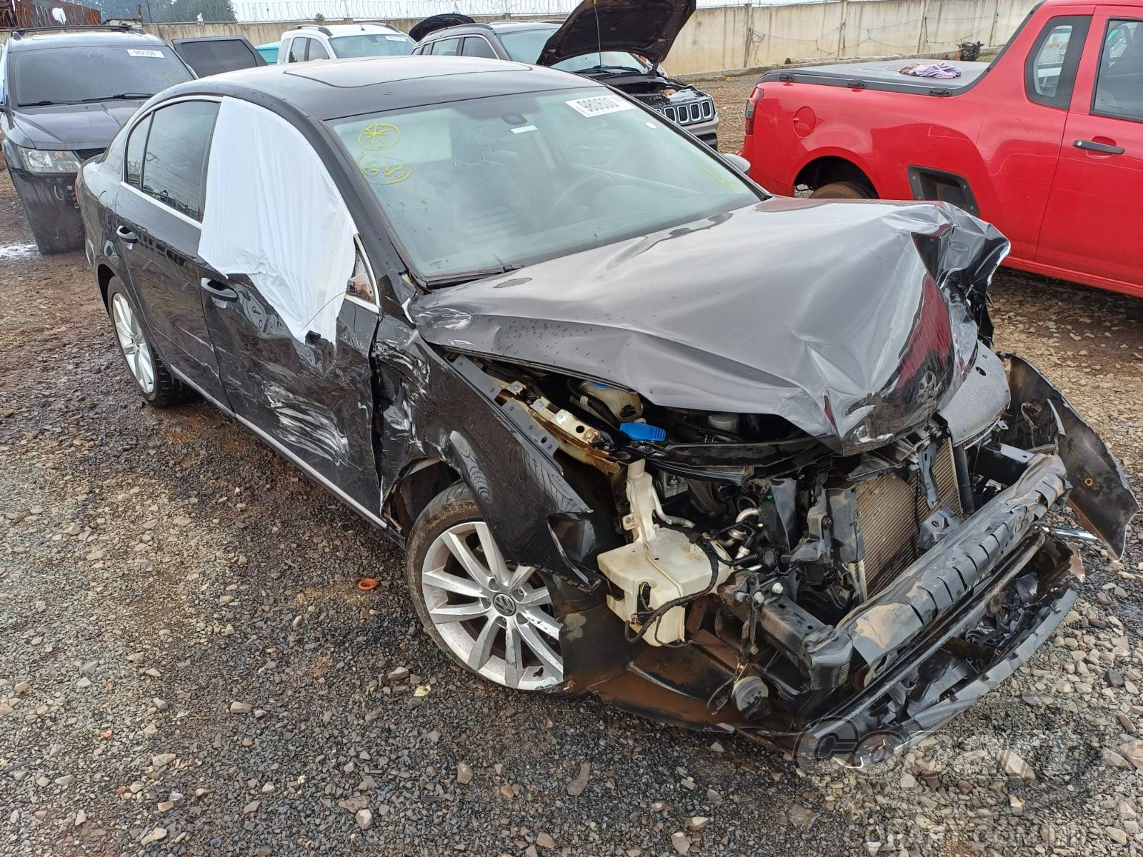 Volkswagen Passat TSI 2.0 2012 Médio Dano Frontal