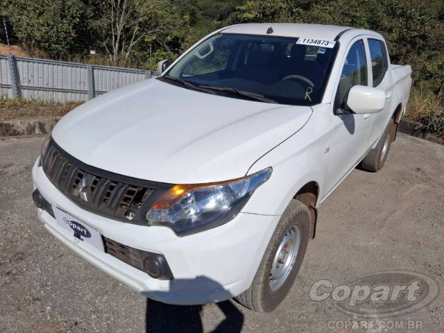 2021 MITSUBISHI L200 TRITON 