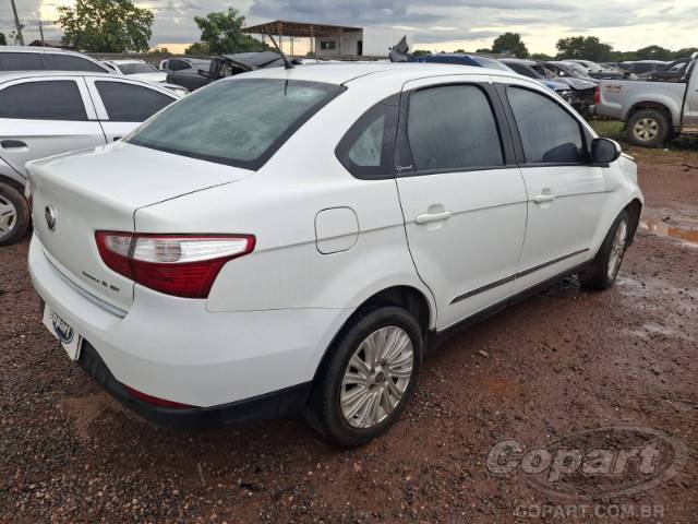 2016 FIAT GRAND SIENA 
