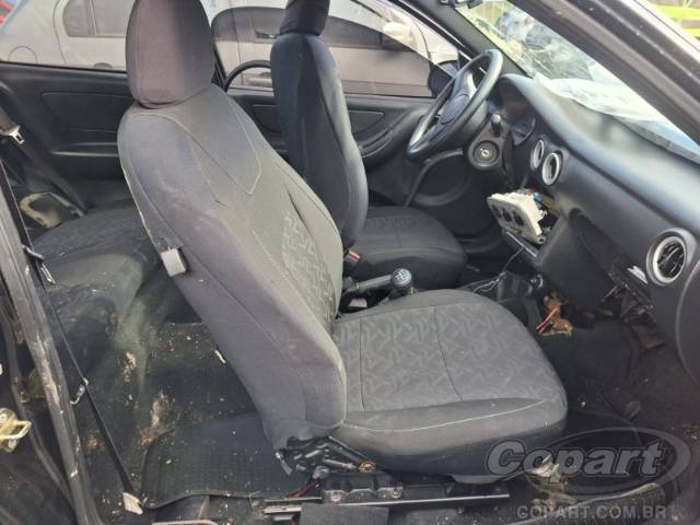 2002 CHEVROLET CELTA 