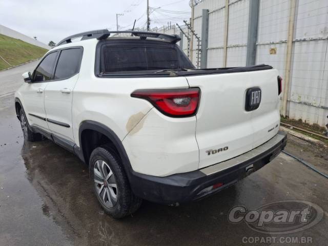 2018 FIAT TORO 