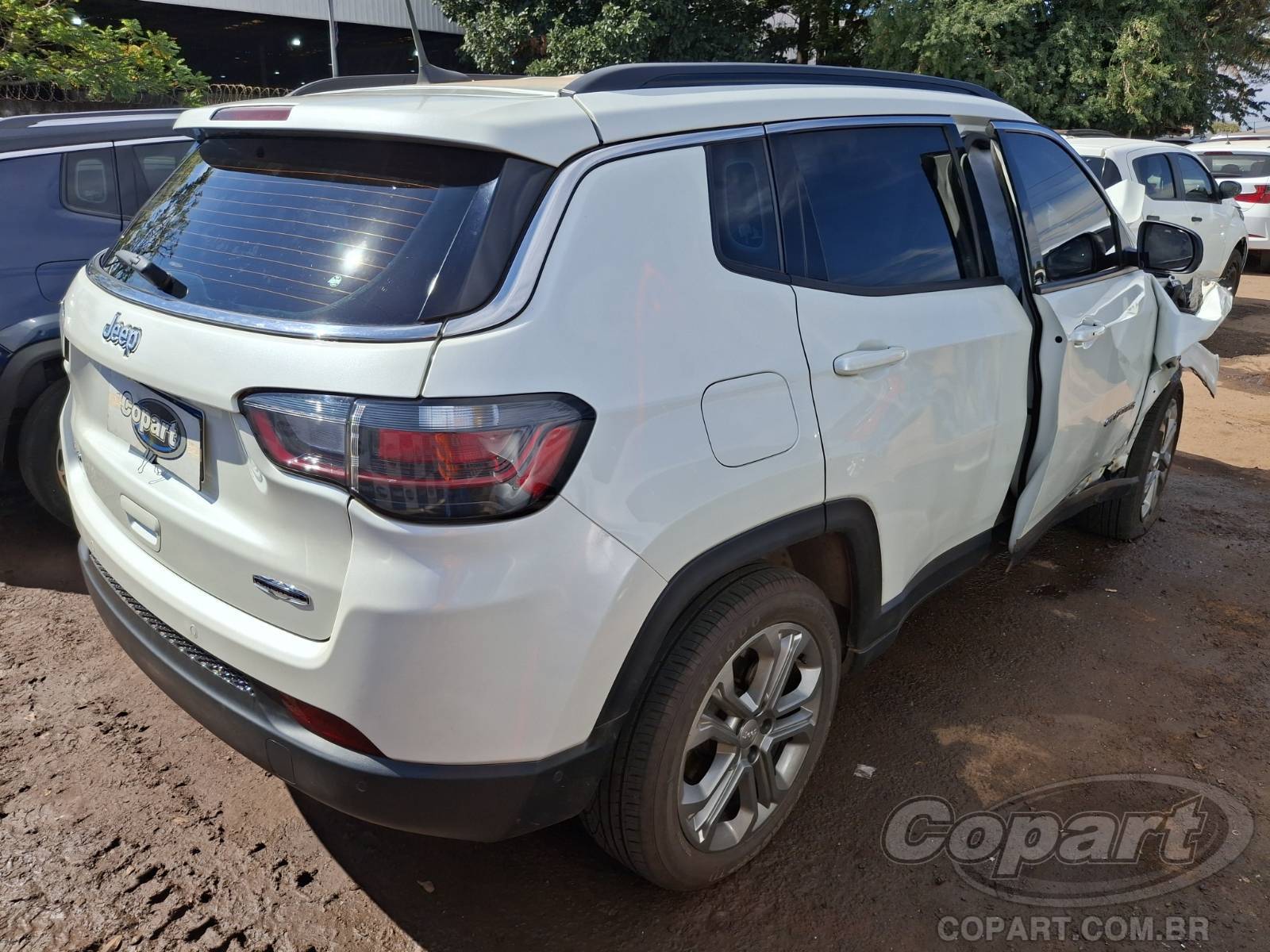 2023 JEEP COMPASS — foto 4 de 10
