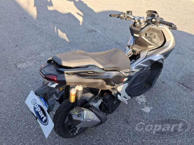 2023 HONDA ADV 