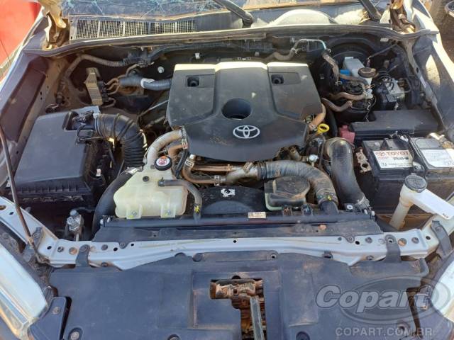 2025 TOYOTA HILUX CS 