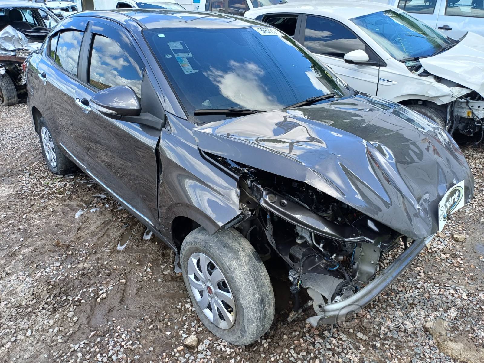 Veículo Fiat Cronos Fiat Cronos Precision 1.3 Firefly 2023 Colisão Média Monta 2023 em leilão