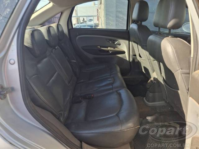 2009 FIAT LINEA 