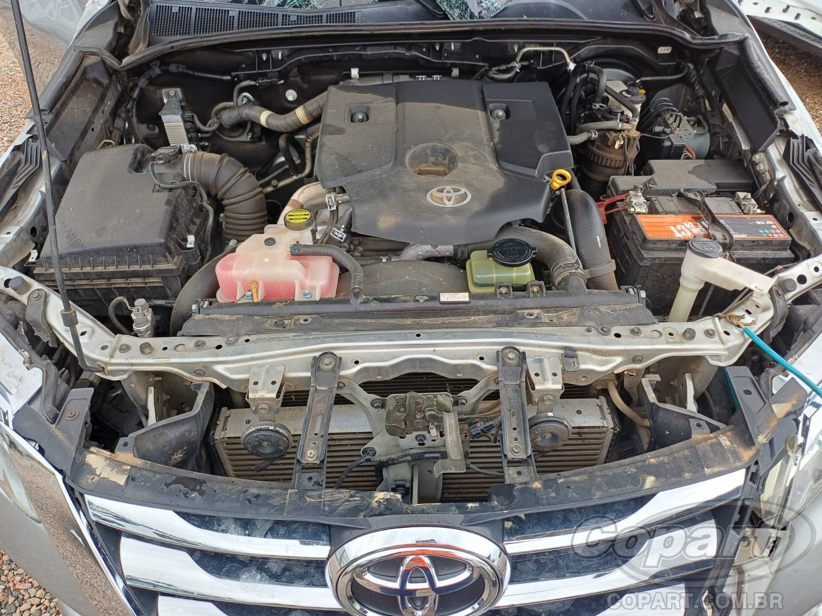 Foto 7 de 10: 2017 TOYOTA HILUX SW4