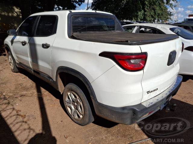 2021 FIAT TORO 