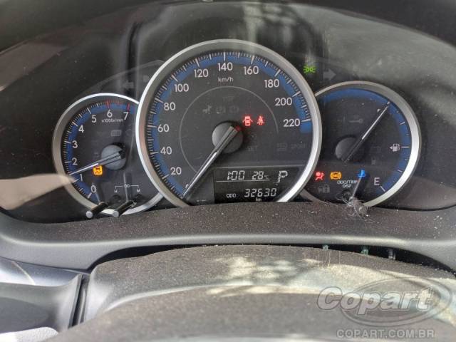 2025 TOYOTA YARIS SEDA 