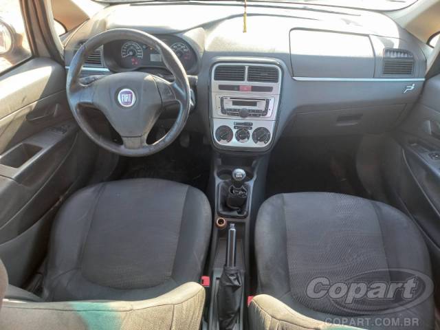 2012 FIAT PUNTO 