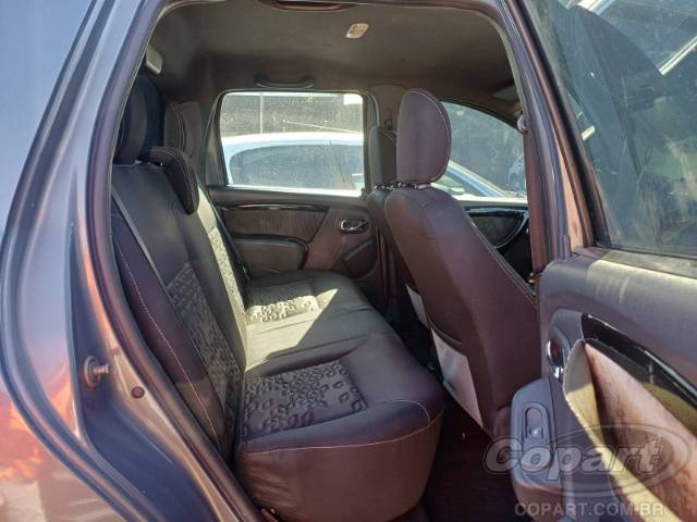 2016 RENAULT DUSTER OROCH 