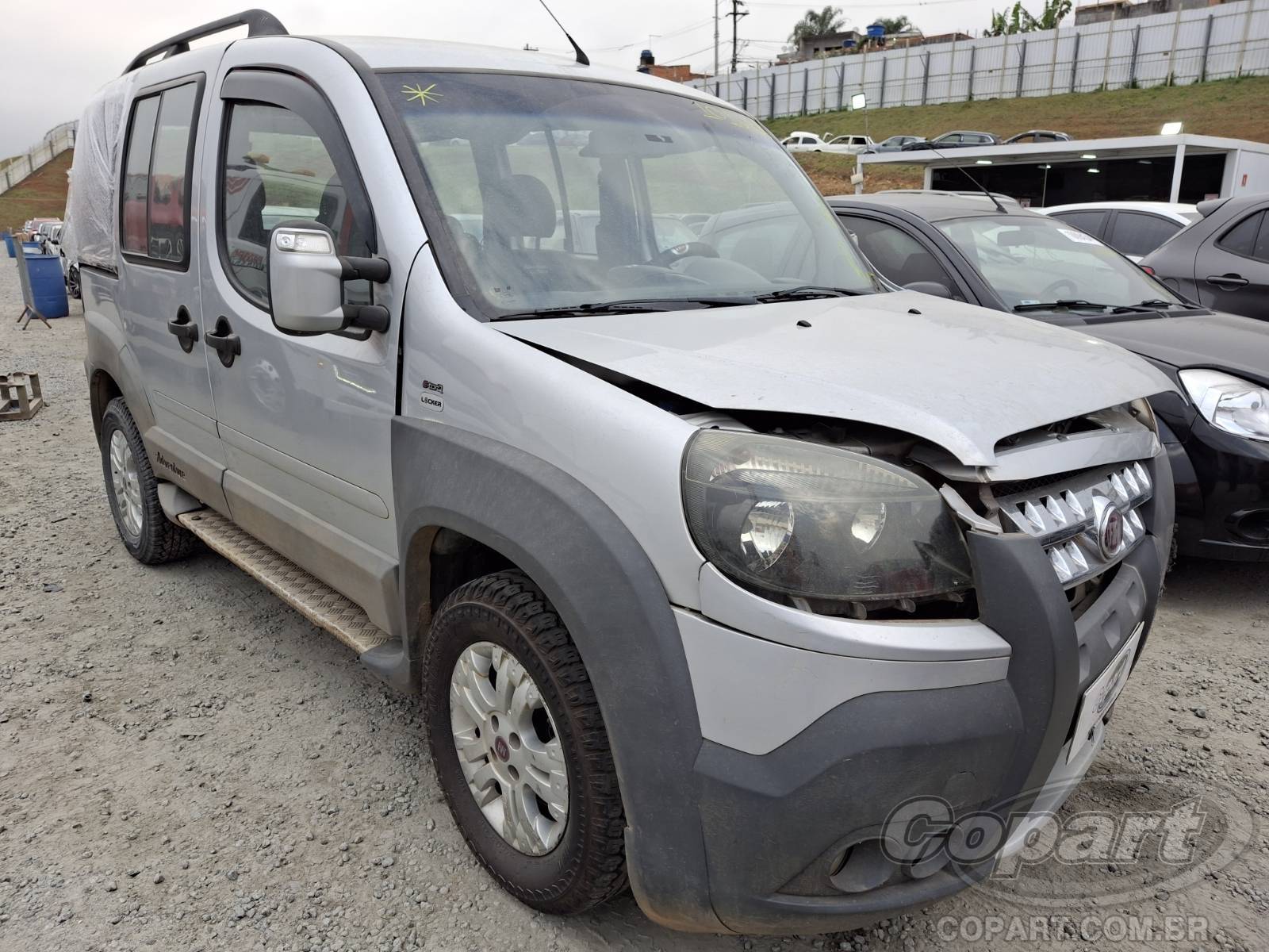Veículo Fiat Doblo FIAT DOBLO Adventure 1.8 16V E.torQ 2011 2011 em leilão