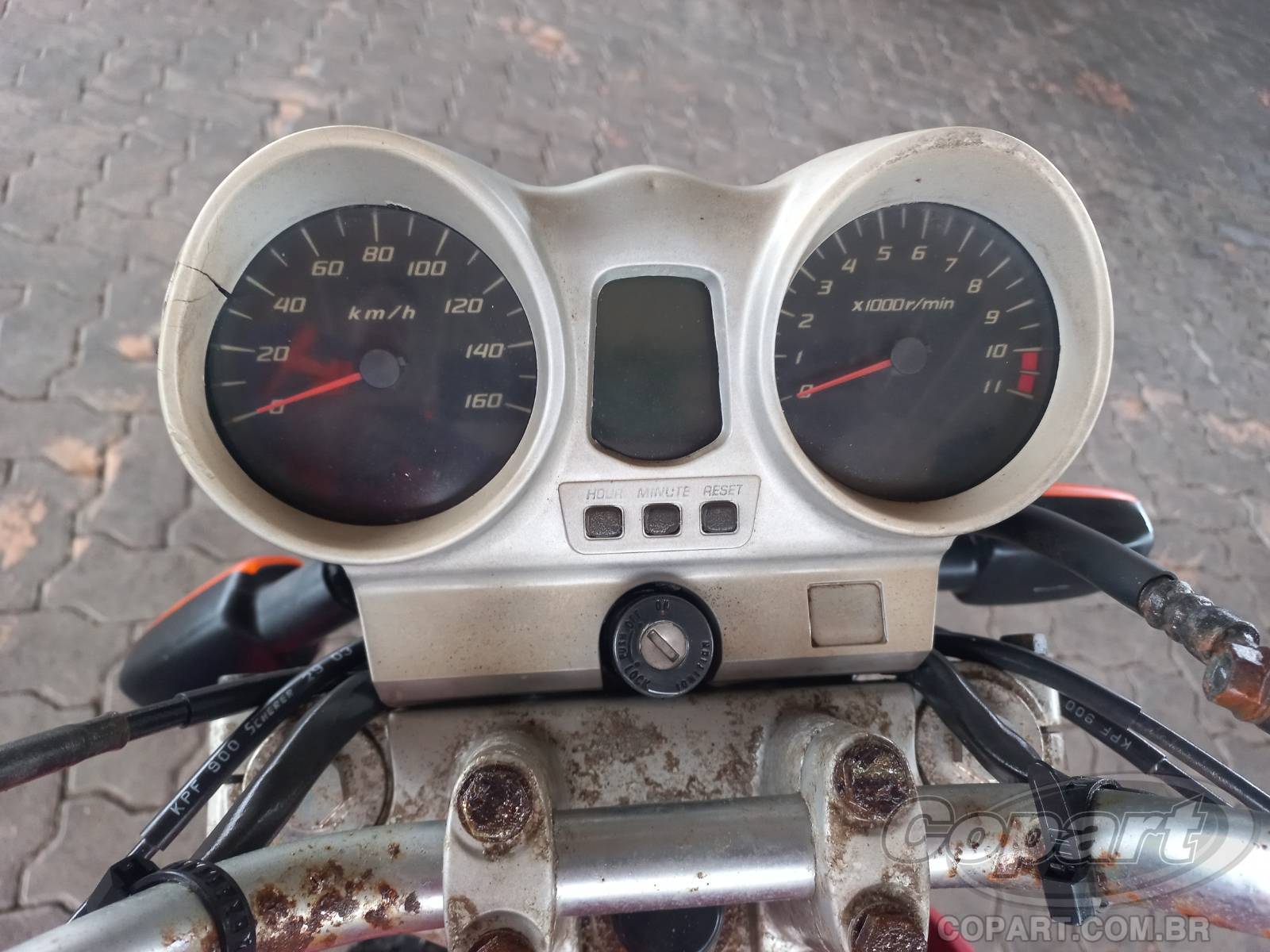 Foto 9 de 10: 2004 HONDA CBX 250