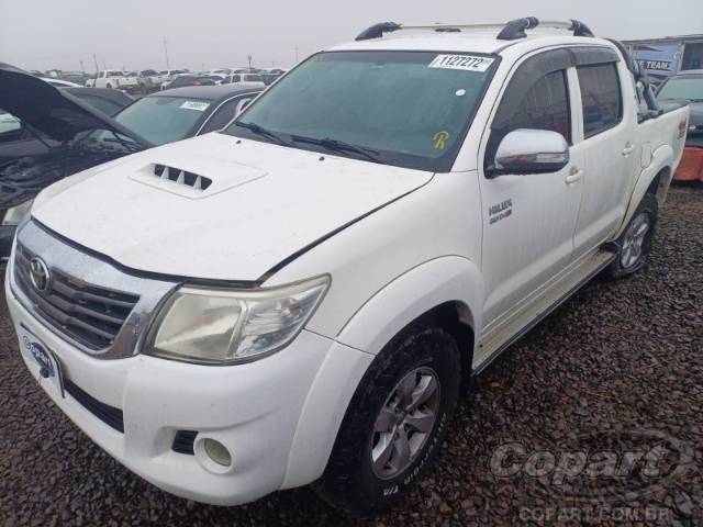 2013 TOYOTA HILUX CD 