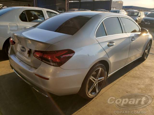 2020 MERCEDES BENZ CLASSE A SEDAN 