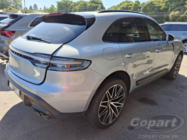 2024 PORSCHE MACAN 