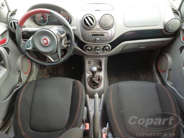 2015 FIAT PALIO 