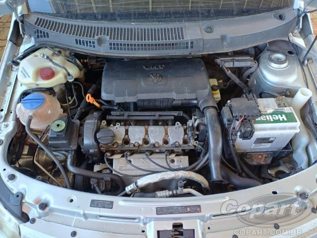 2011 VOLKSWAGEN VOYAGE 