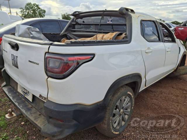 2022 FIAT STRADA CD 