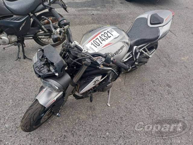2018 TRIUMPH STREET TRIPLE 