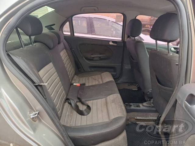 2014 VOLKSWAGEN VOYAGE 