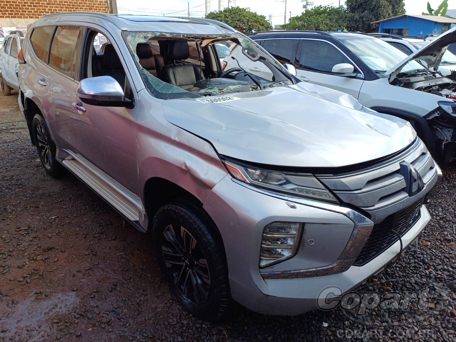 MITSUBISHI PAJERO SPORT 2021