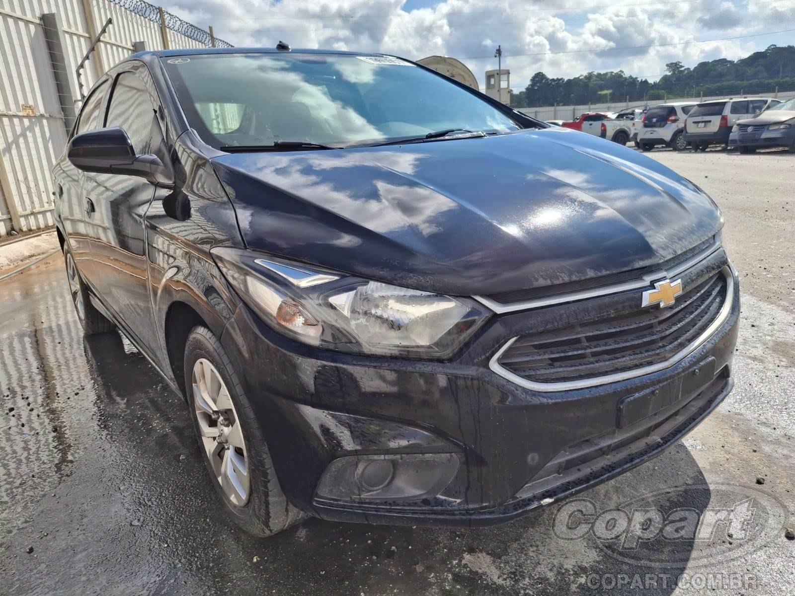 Veículo GM - Chevrolet Onix 2018 CHEVROLET ONIX 2018 em leilão
