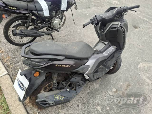2025 YAMAHA NMAX 