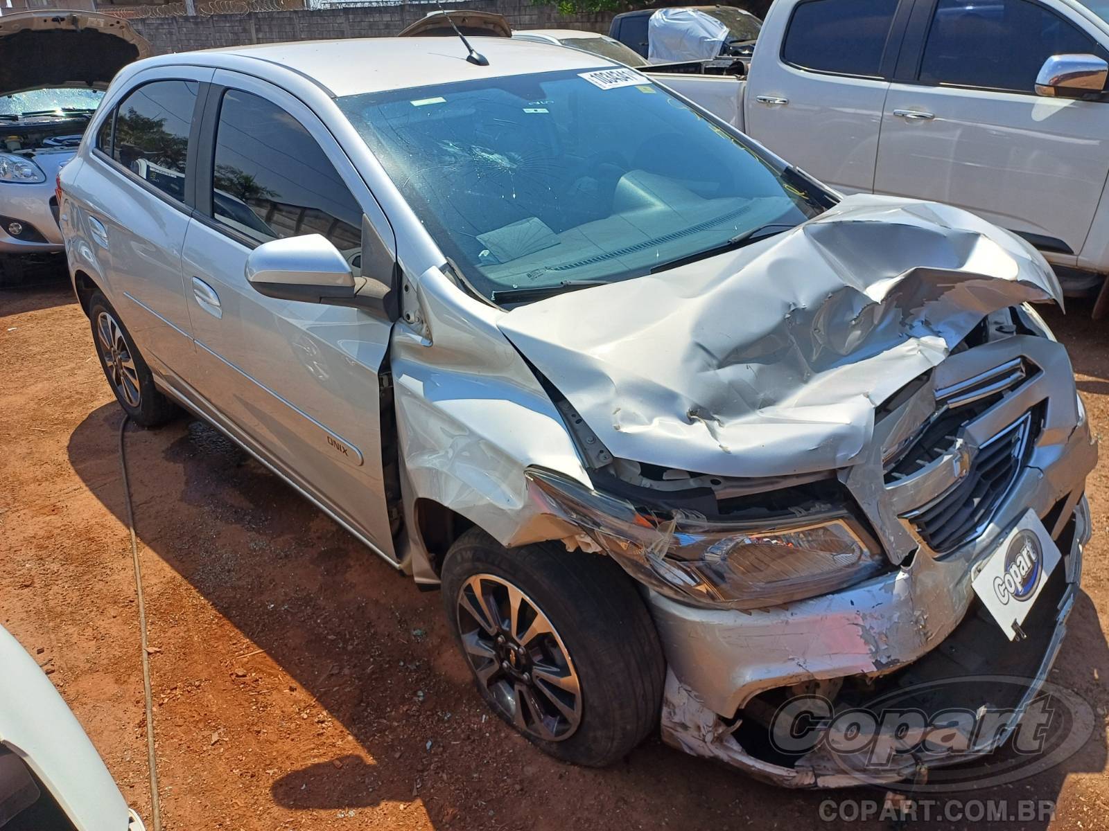 Veículo GM - Chevrolet Onix 2016 CHEVROLET ONIX LTZ 1.4 SPE FLEXIVEL ALCOOL/GASOLINA 2016 em leilão