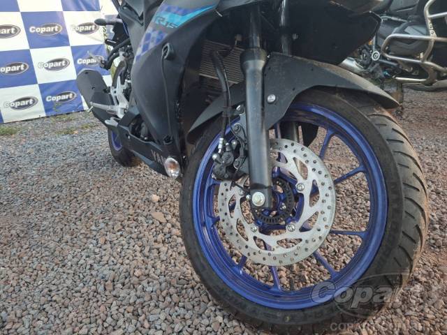 2025 YAMAHA YZF R15 