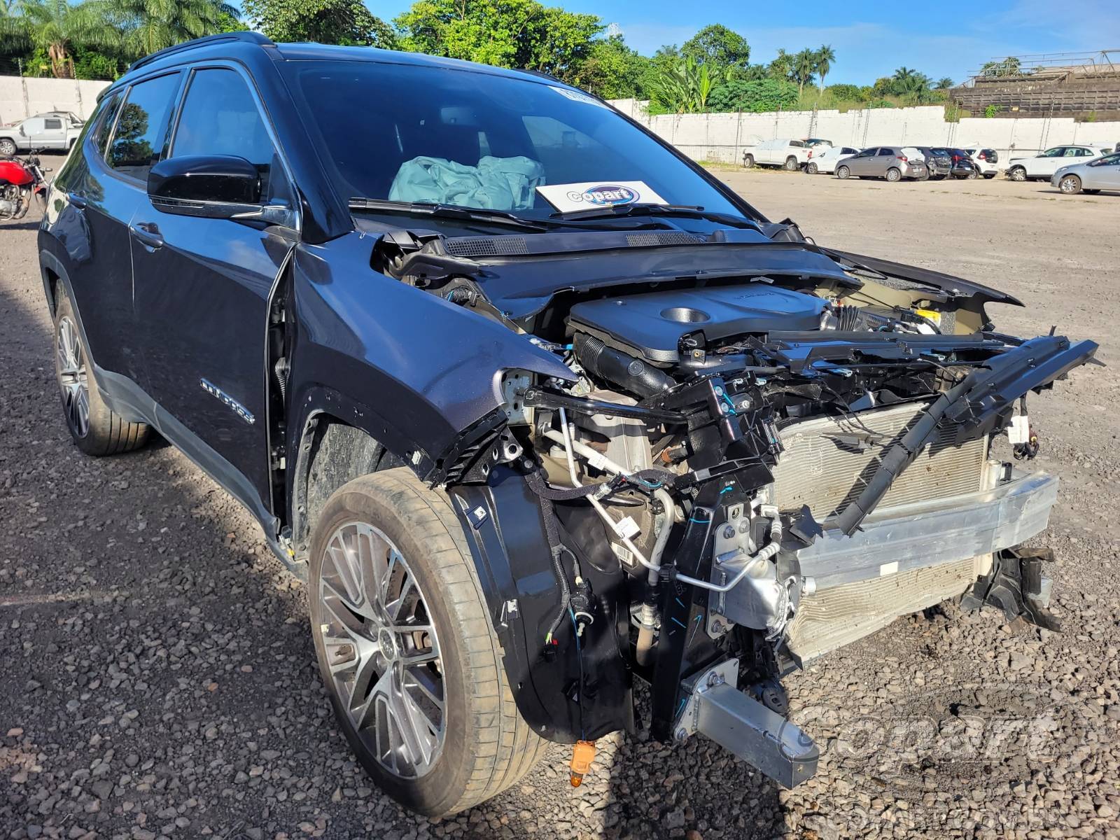 Veículo Jeep Compass Jeep Compass Limited T270 1.3 16V 2023 Médio Colisão 2023 em leilão