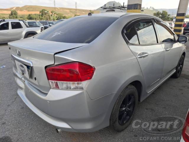 2011 HONDA CITY 