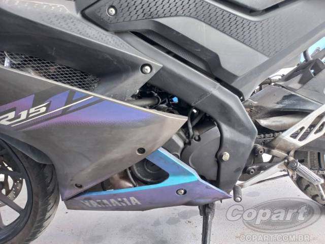 2025 YAMAHA YZF R15 