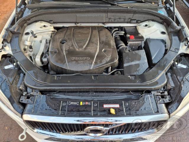 2019 VOLVO XC60 