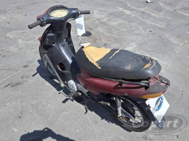 2005 HONDA C 100 