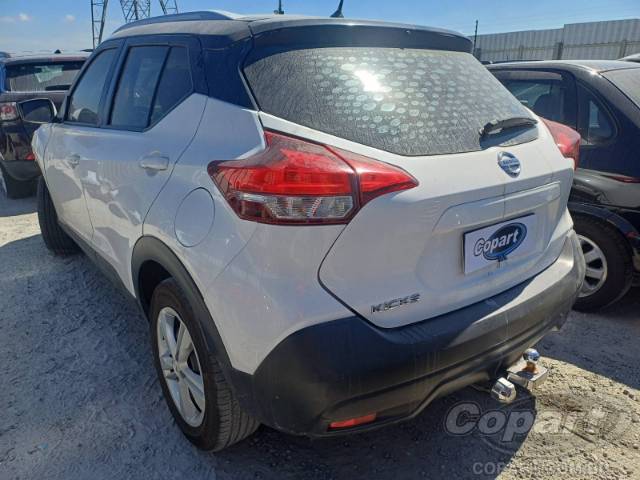2020 NISSAN KICKS 