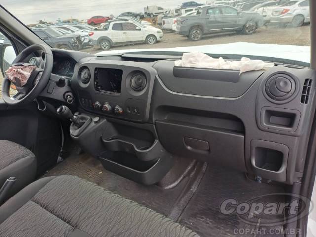 2026 RENAULT MASTER FURGAO 