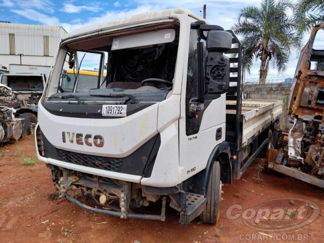 2022 IVECO TECTOR 